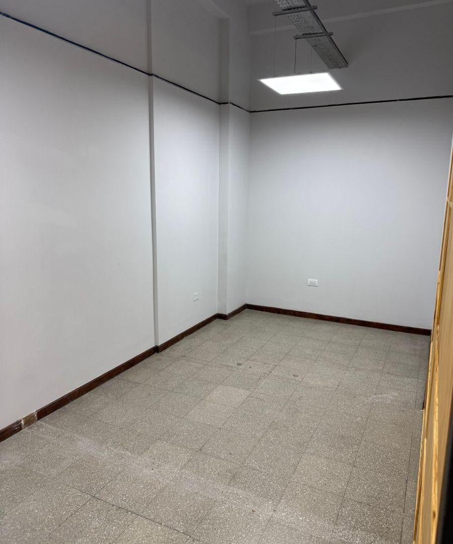 Foto de OFICINA EN ALQUILER EN GALERÍA BAMAC, imagen 3