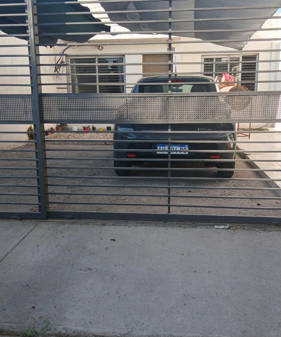 Foto de DEPARTAMENTO EN VENTA EN PLNATA BAJA EN BARRIO INKA I EN VENTA, imagen 4