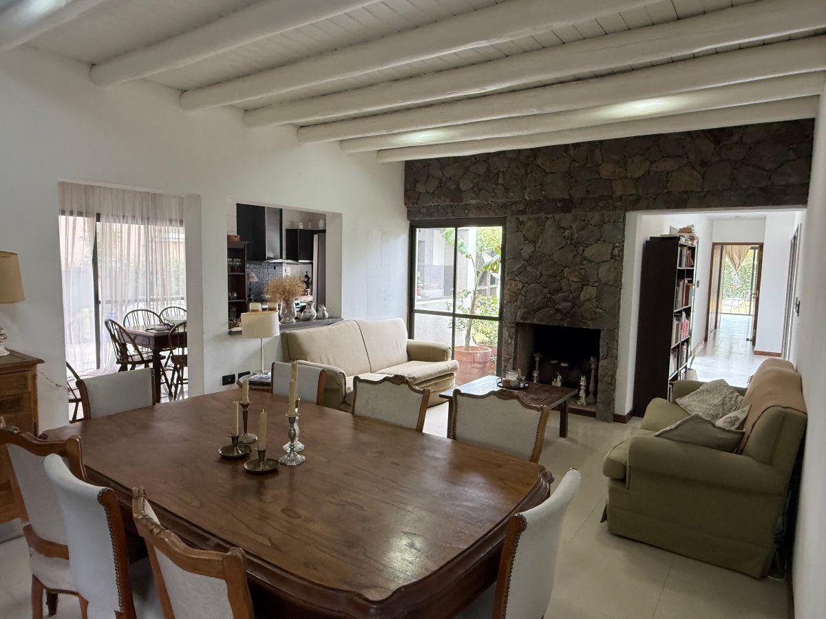 Foto de CASA EN VENTA EN SEMIPRIVADO FRENTE ALDEA TORRE BLANCA EN KM 11, imagen 3