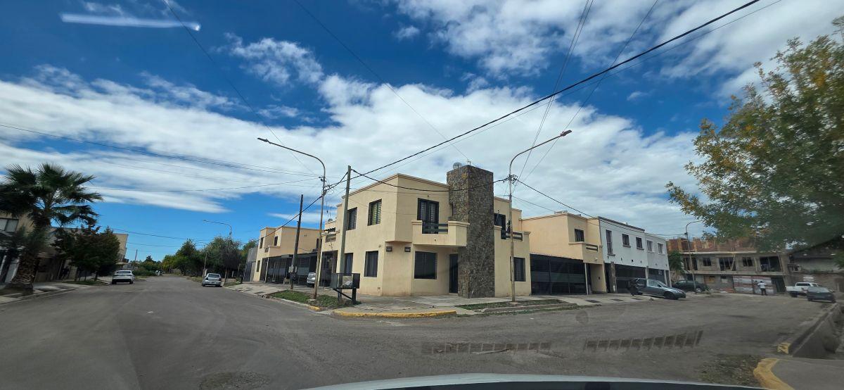 Pegado Barrio Kolton
