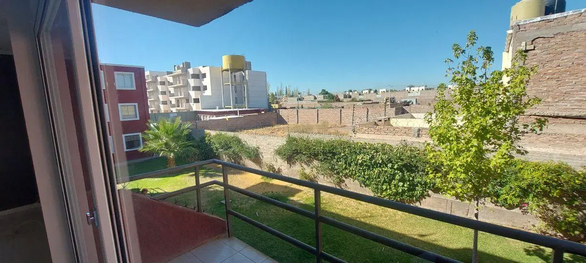 Coronel Dorrego 8