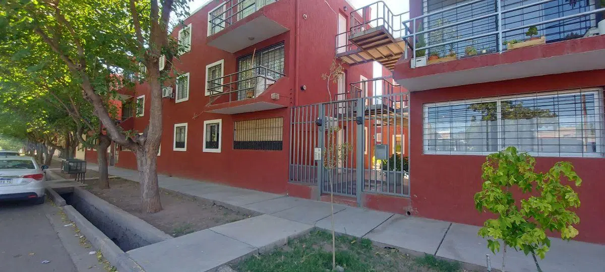 Coronel Dorrego 3