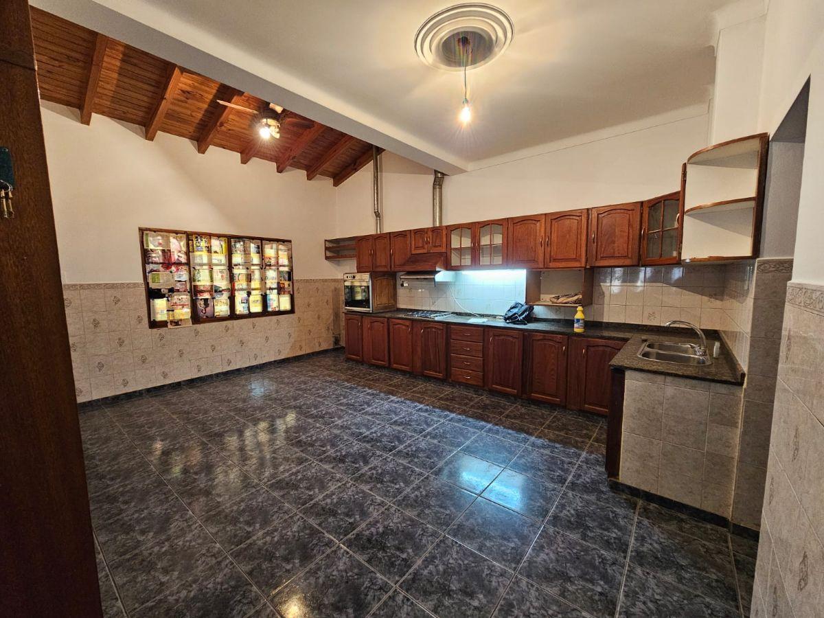 Foto de CASA EN VENTA ALEDAÑO A B° CEMENTISTA RESIDENCIAL, imagen 4