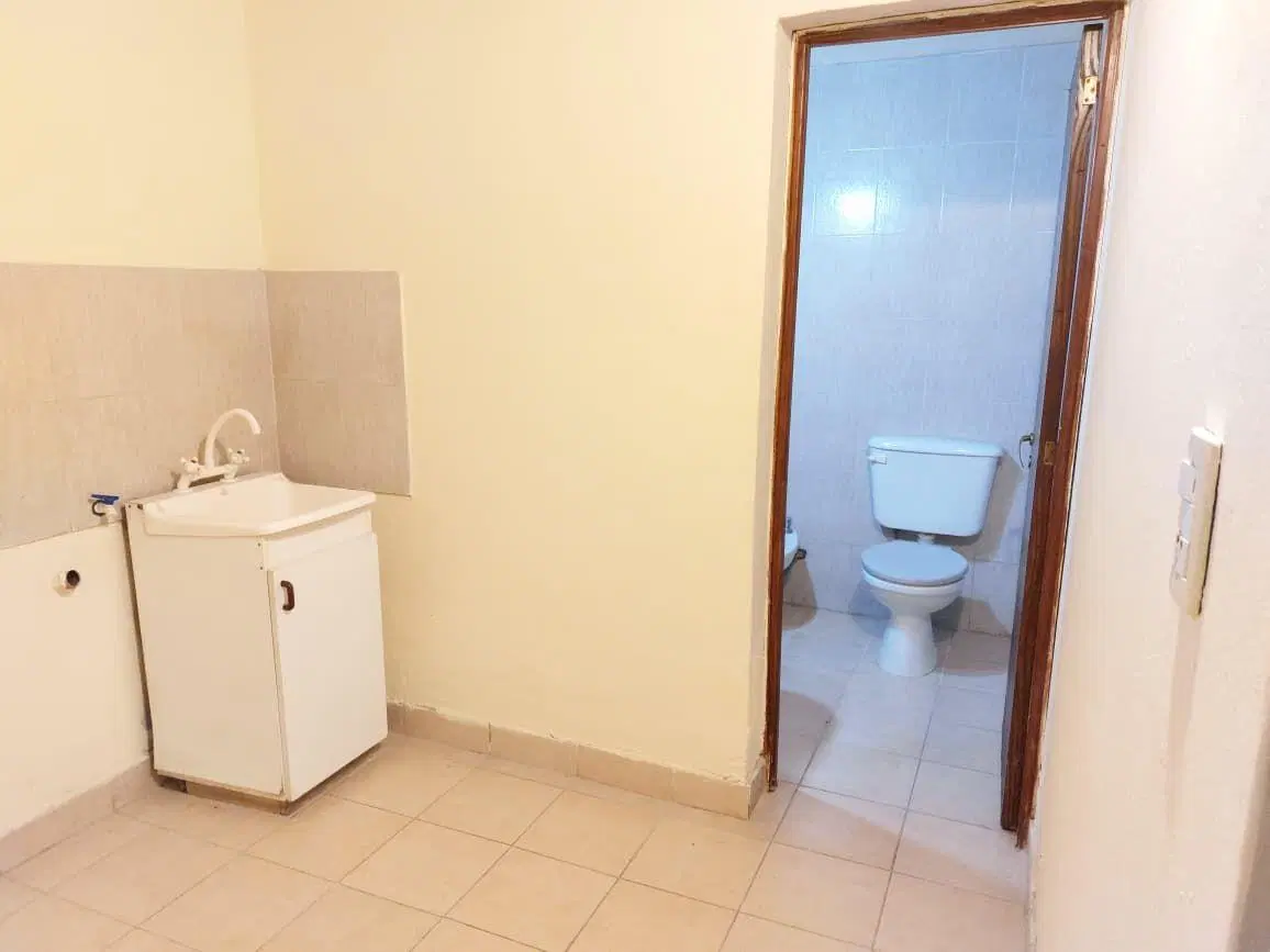 Departamento interno en Alquiler, Maipú 5