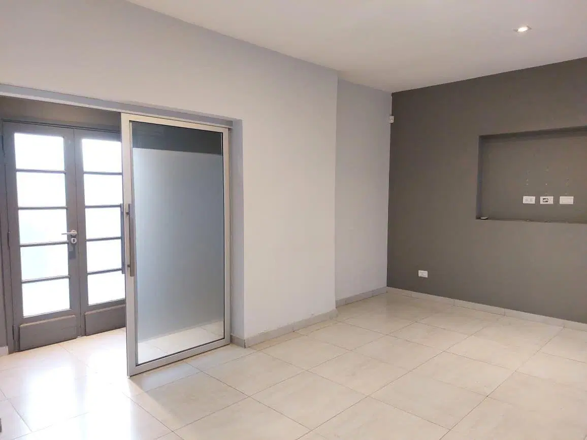 Complejo de Oficinas en Venta calle Padre Vasquez, Maipú 8