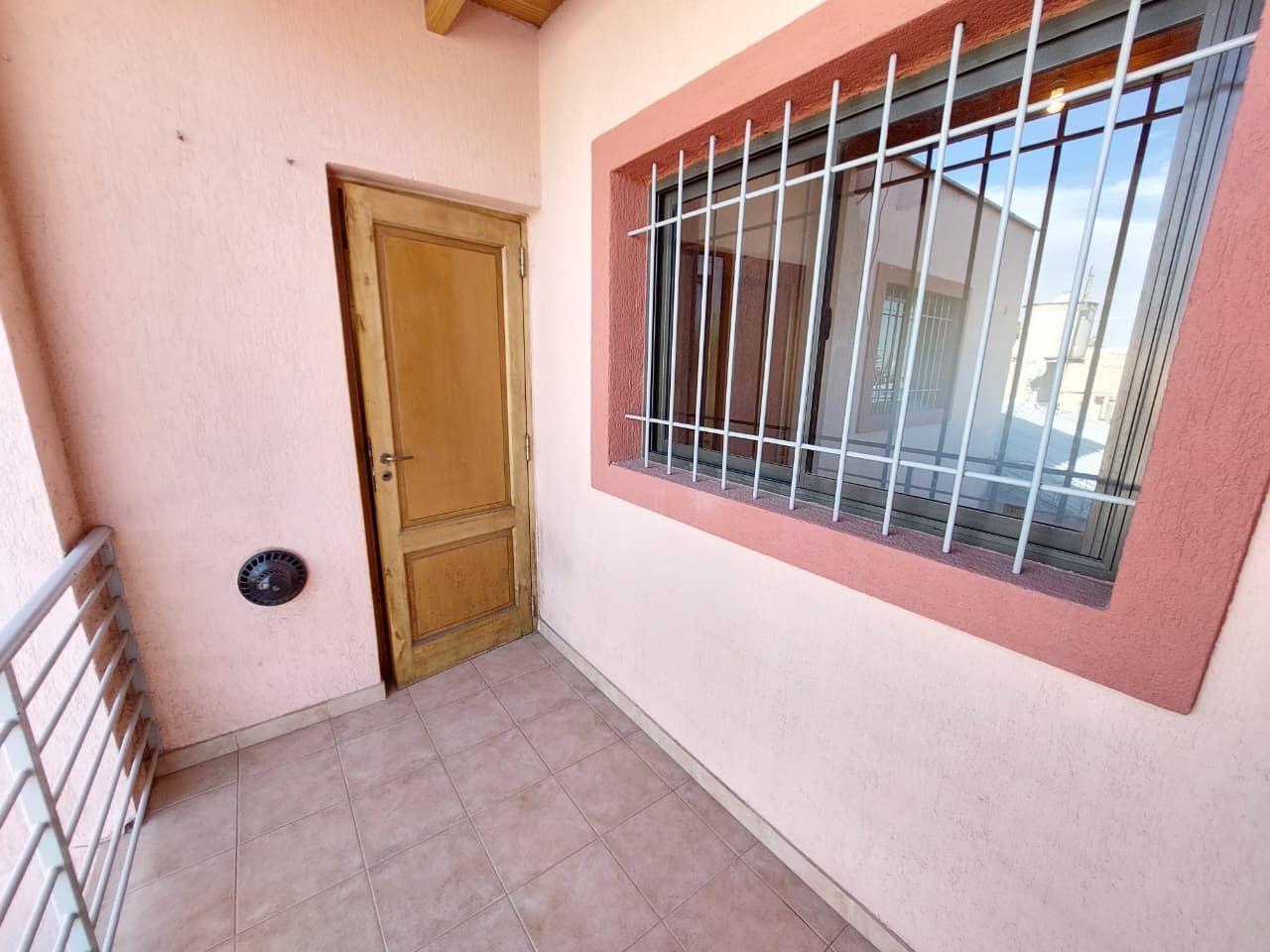 Foto de Departamento en Alquiler calle Miguel Cané, Gral. Gutiérrez, imagen 2