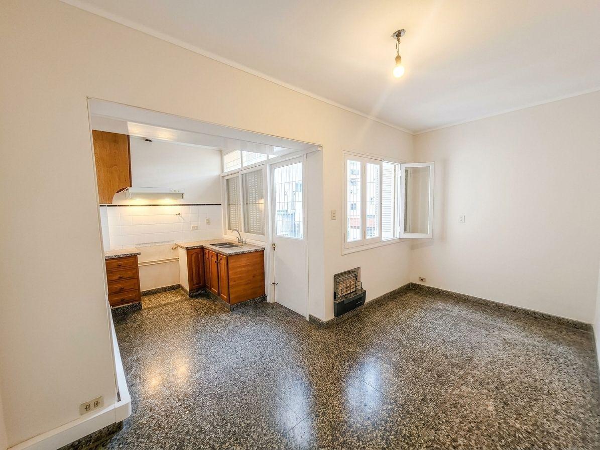 Foto de Departamento en Venta calle Lencinas, Godoy Cruz, imagen 2