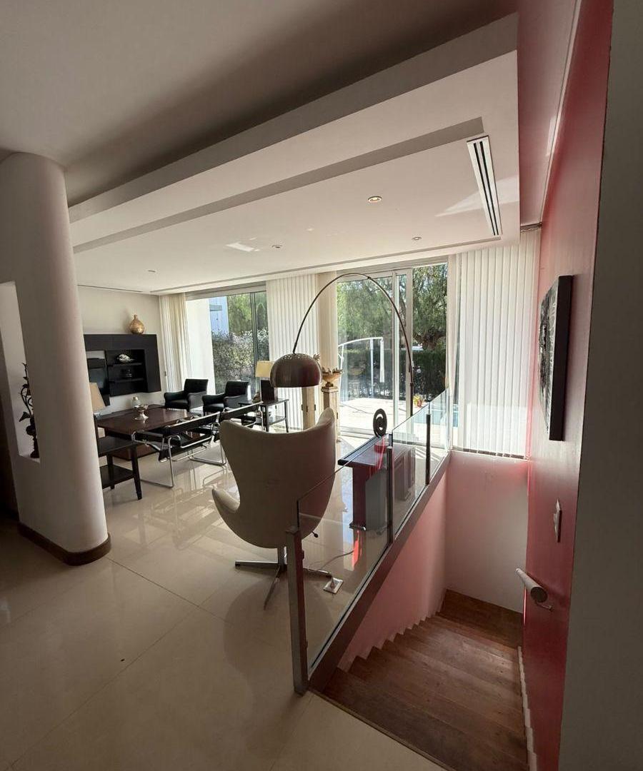 Foto de Verónica Tahan Negocios Inmobiliarios ofrece casa a la venta Barrio, imagen 3