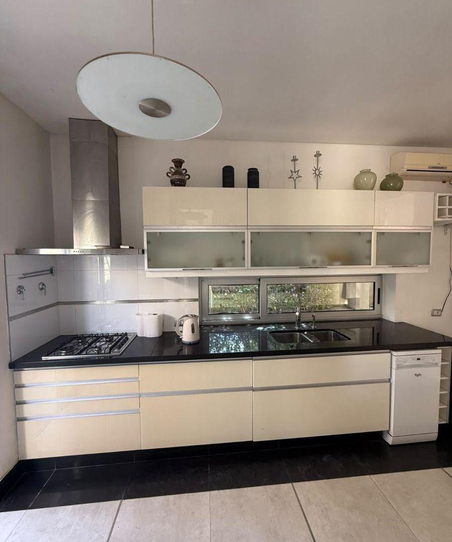 Verónica Tahan Negocios Inmobiliarios ofrece casa a la venta Barrio DALVIAN