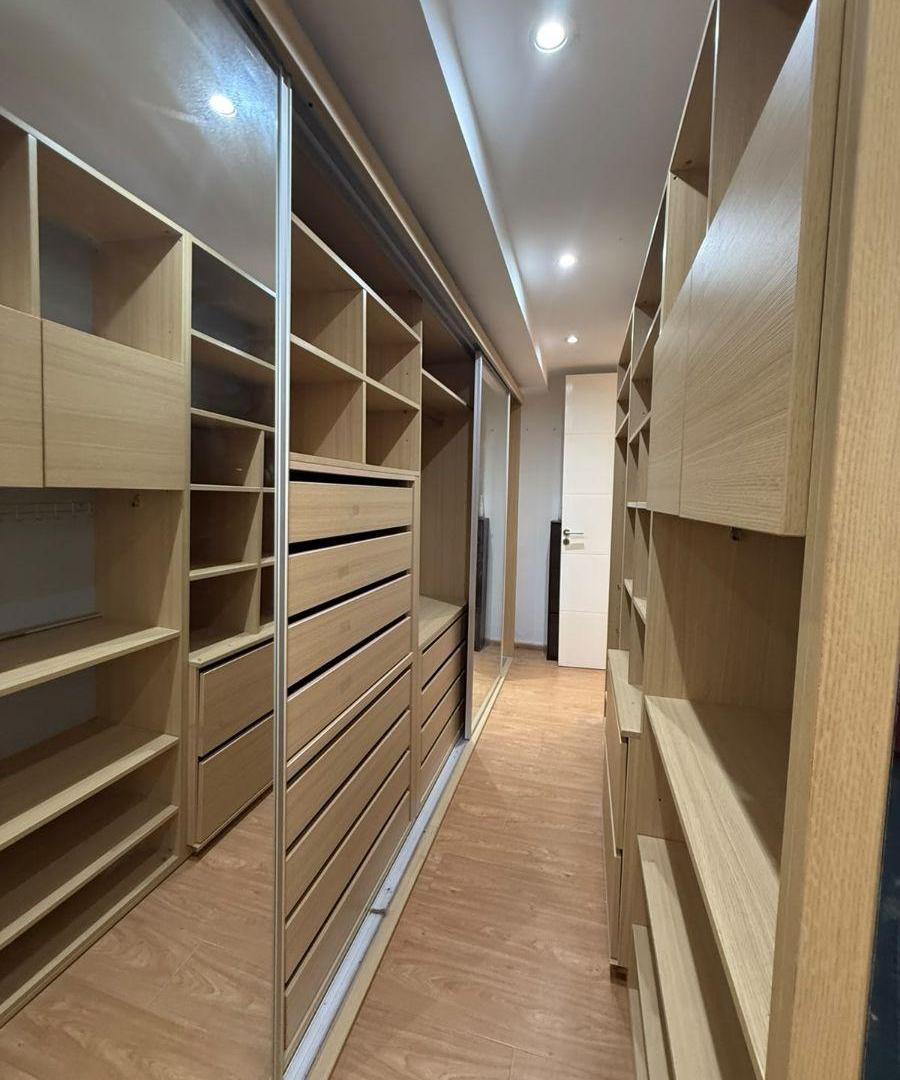 Foto de Verónica Tahan Negocios Inmobiliarios ofrece casa a la venta Barrio, imagen 4