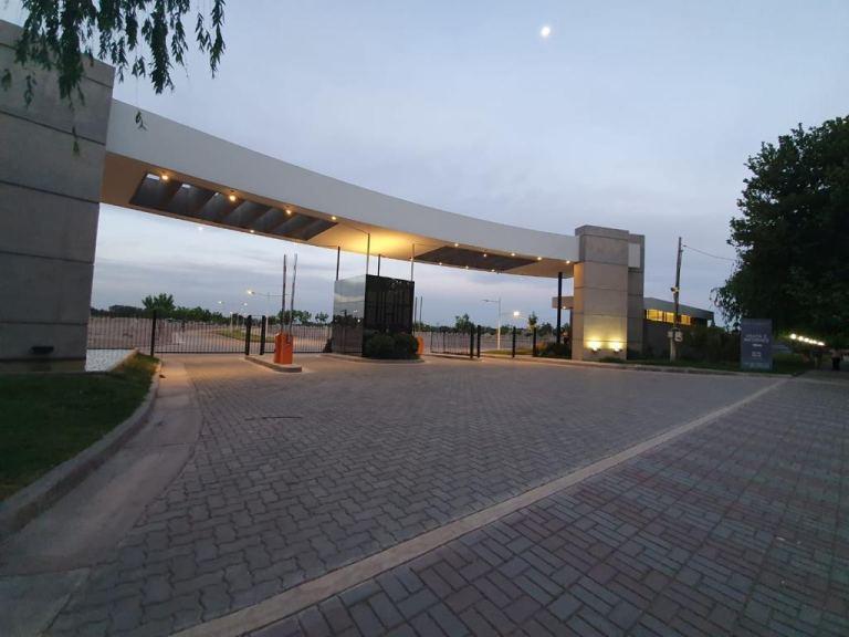 Lote en Venta - Bandera de Los Andes 5530 Barrio Privado Boulevares Guaymallen 5
