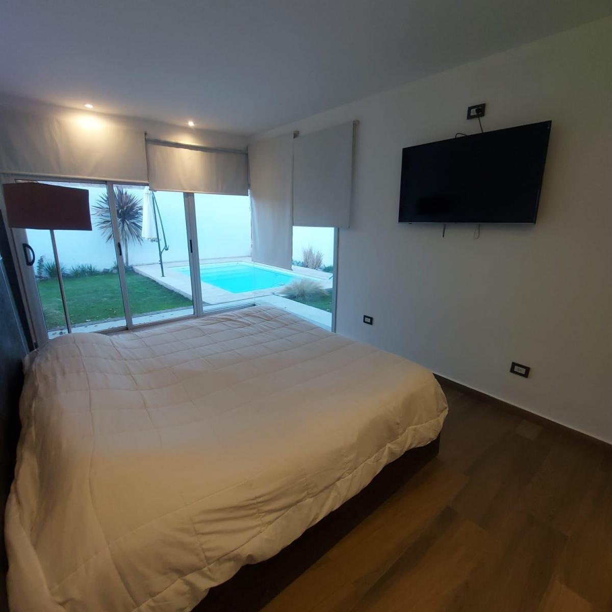 Casa a La Venta en Barrio Privado de Guaymallen 4