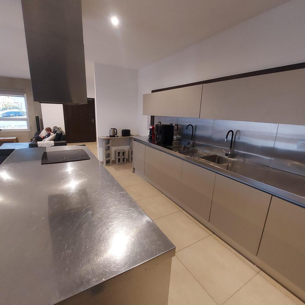 Casa a La Venta en Barrio Privado de Guaymallen 5
