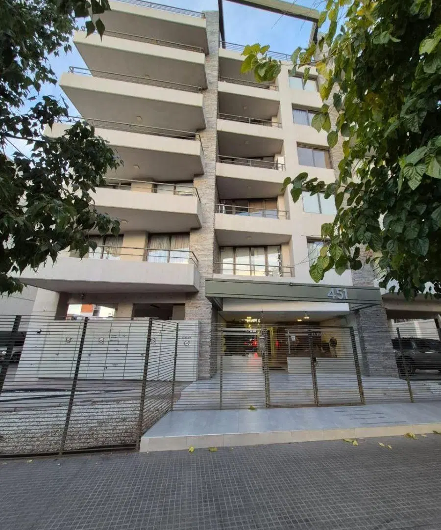 Departamento en alquiler en Godoy Cruz 2