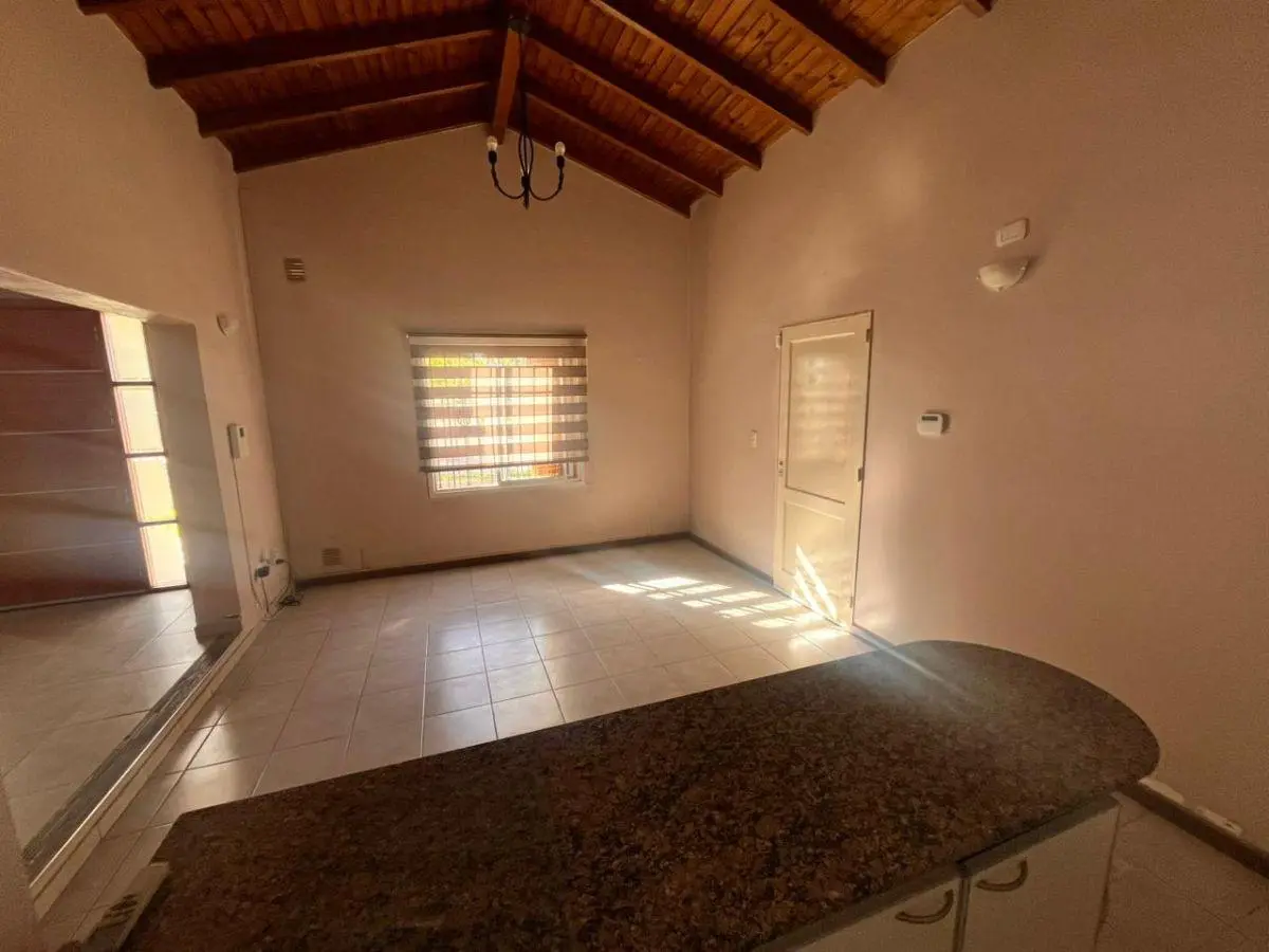 Gres Inmobiliaria Vende hermosa casa Natania 25 - Lujan de Cuyo 4