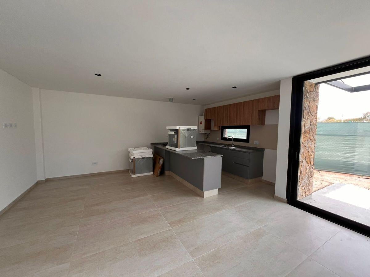 Gres Inmobiliaria Alquila