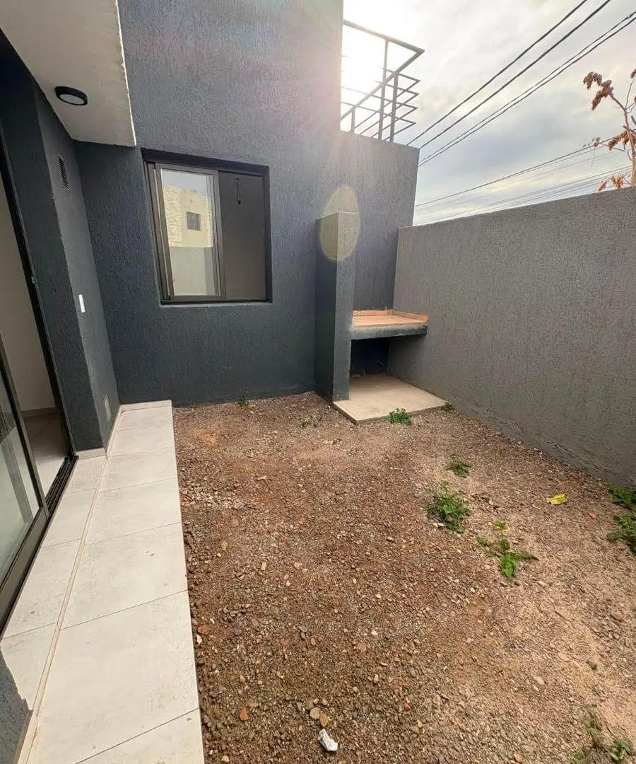 Venta de departamento en Villa Nueva 2