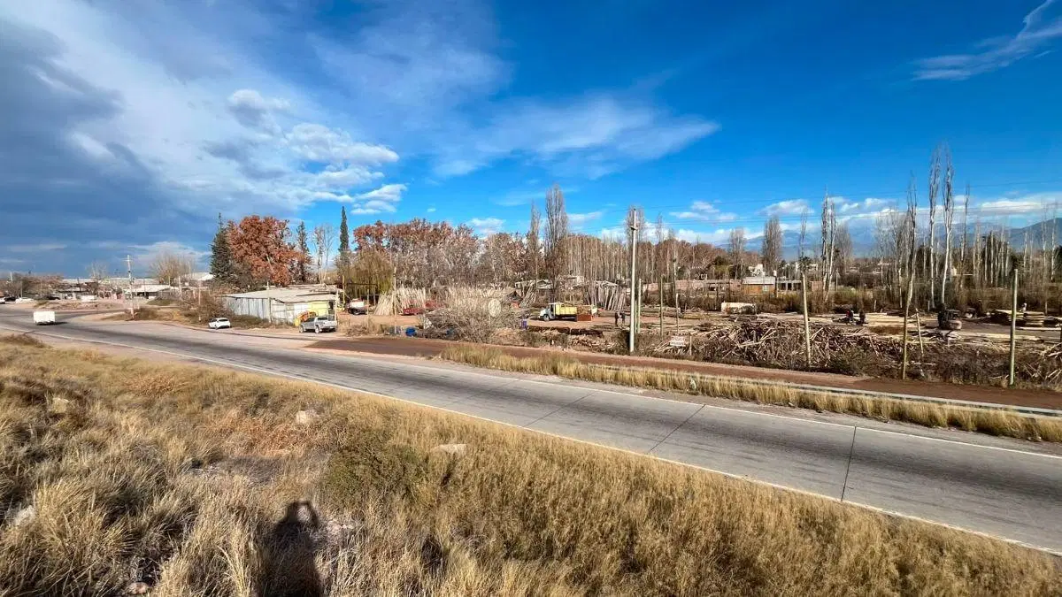 Macrolote Comercial Premium 4.210 m² – 97m Frente sobre Acceso Sur, Perdriel. 8