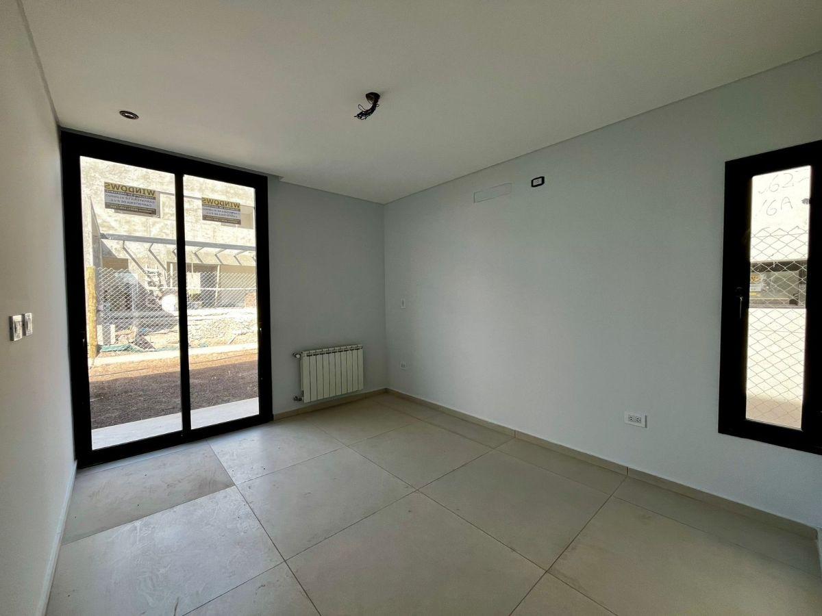 Foto de Gres Inmobiliaria Vende casa a estrenar Bº Lar de Terrada, imagen 5