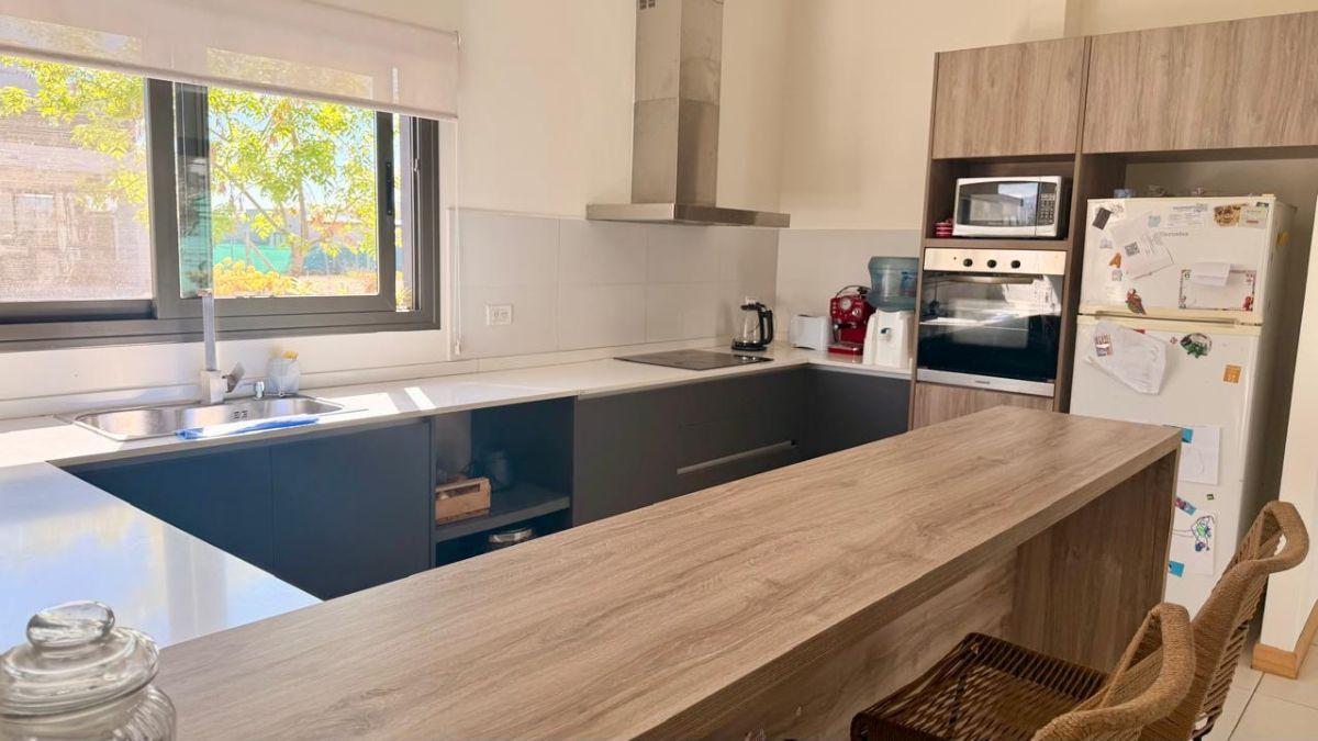 Foto de Grupo Gres vende hermosa casa en el Barrio Milcayac, imagen 4