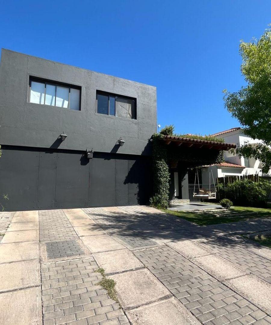 Foto de Gres Inmobiliria Vende Casa en Lago del Torreón, imagen 3