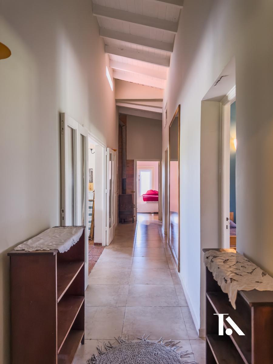 Finca Productiva en Ugarteche y Casa de Huespedes 1