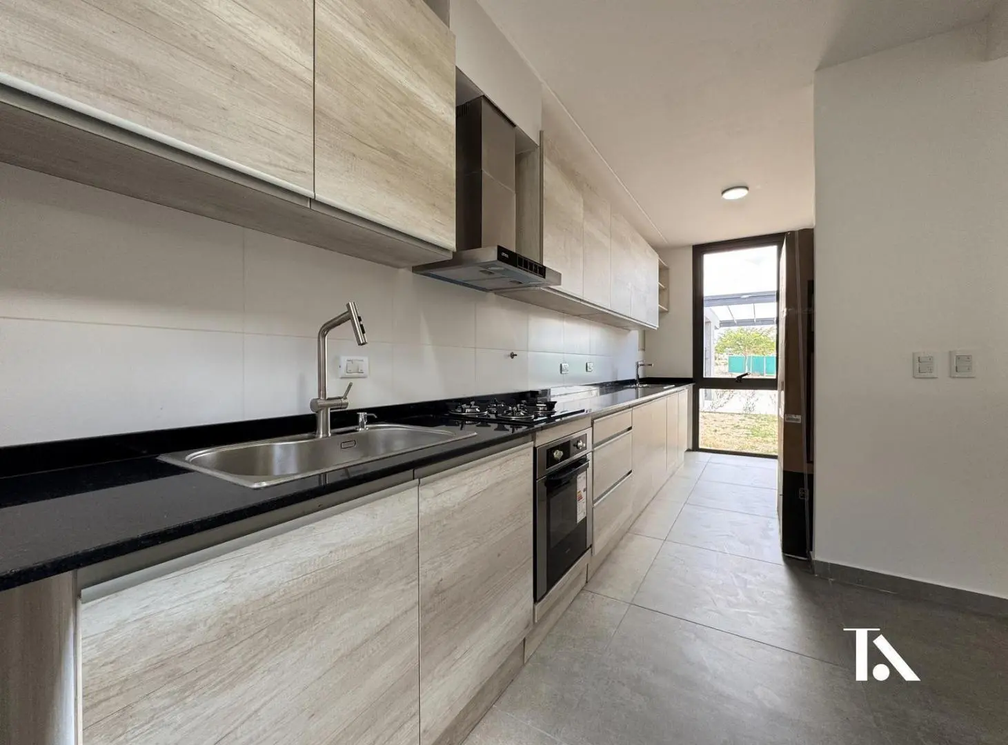 CASA VENTA - 2 DORM. - Bº ALMA GARDENIA - CHACRAS DE CORIA - MENDOZA 8