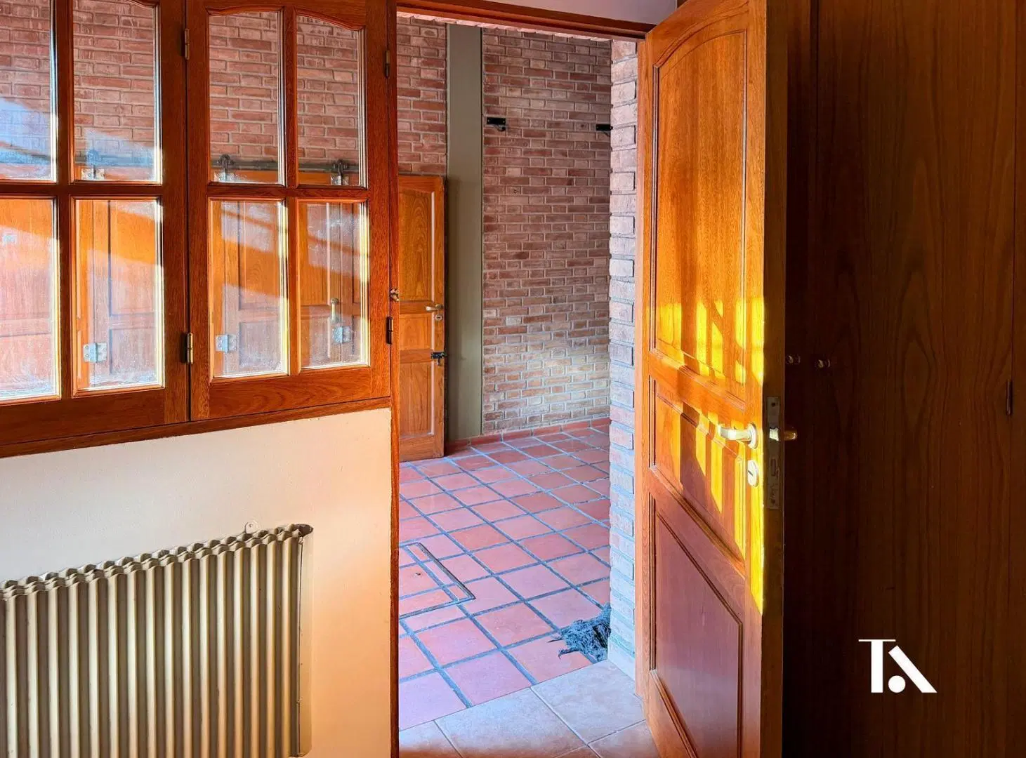 CASA- VENTA- 4 DORM- CUARTA SECCIÓN- CIUDAD- MENDOZA 2