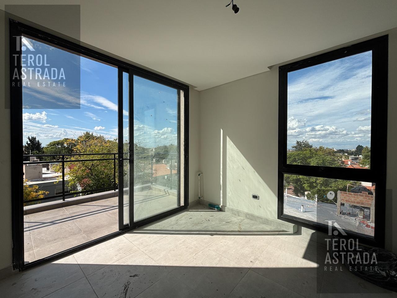Foto de DEPARTAMENTO 1 DORMITORIO - VENTA - LAMADRID 5º SECCIÓN - a media, imagen 4