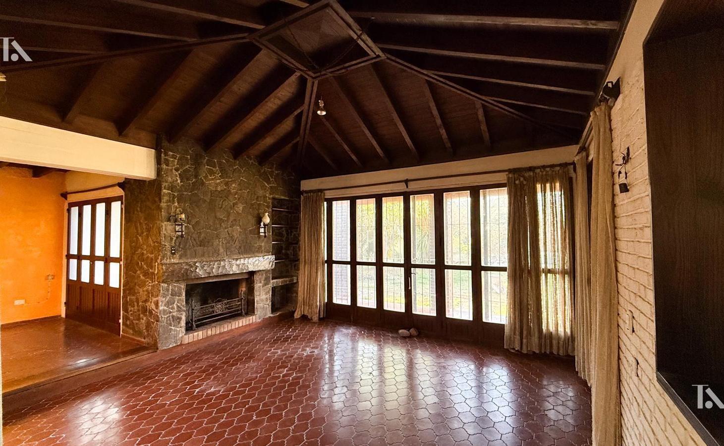 Foto de VENTA CASA 5 DORMITORIOS CHACRAS DE CORIA, LUJAN DE CUYO, MENDOZA, imagen 2