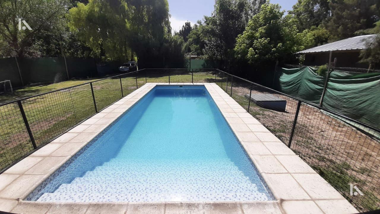 Foto de CASA EN VENTA-2 DORMITORIOS-CALLE TERRADA-PERDRIEl-MENDOZA, imagen 4