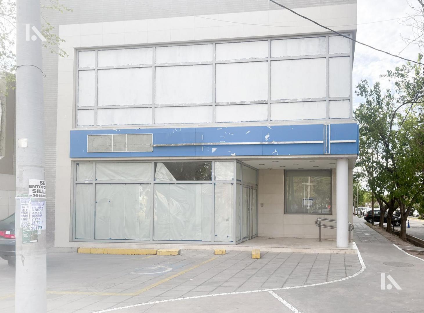 Foto de Venta Local Comercial calle Azcuenaga, imagen 4