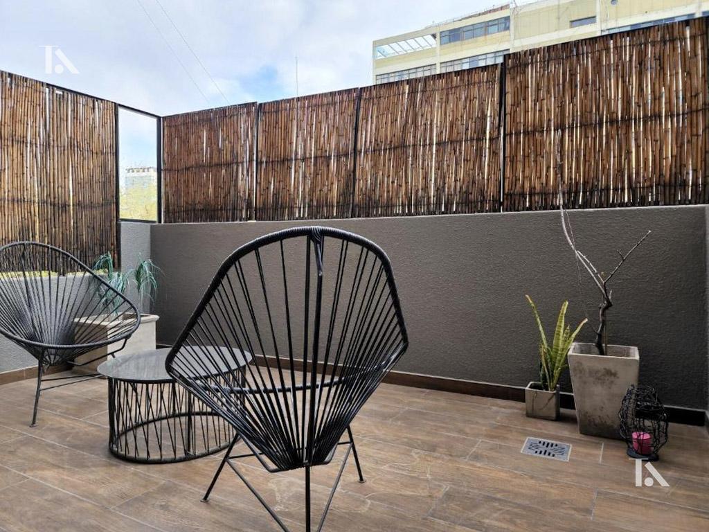 Foto de DEPARTAMENTO-VENTA / ALQUILER-DOS DORMITORIOS-CIUDAD-MENDOZA, imagen 2