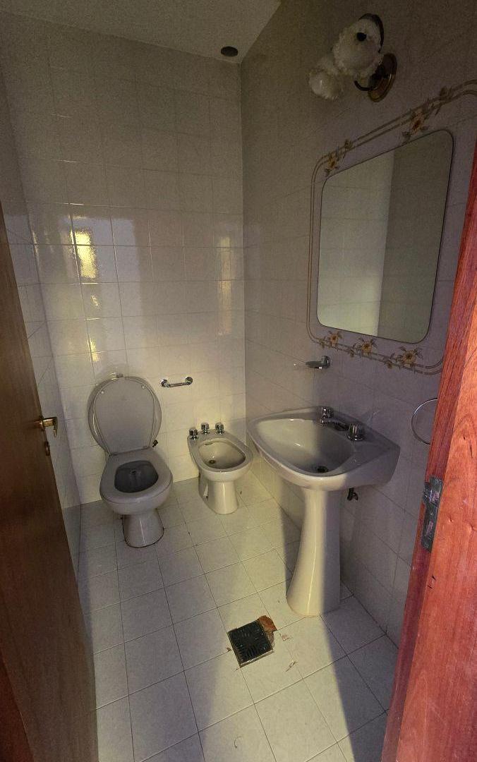 Foto de Vendo amplia casa en el centro de San Martín - 4 dormitorios -, imagen 3