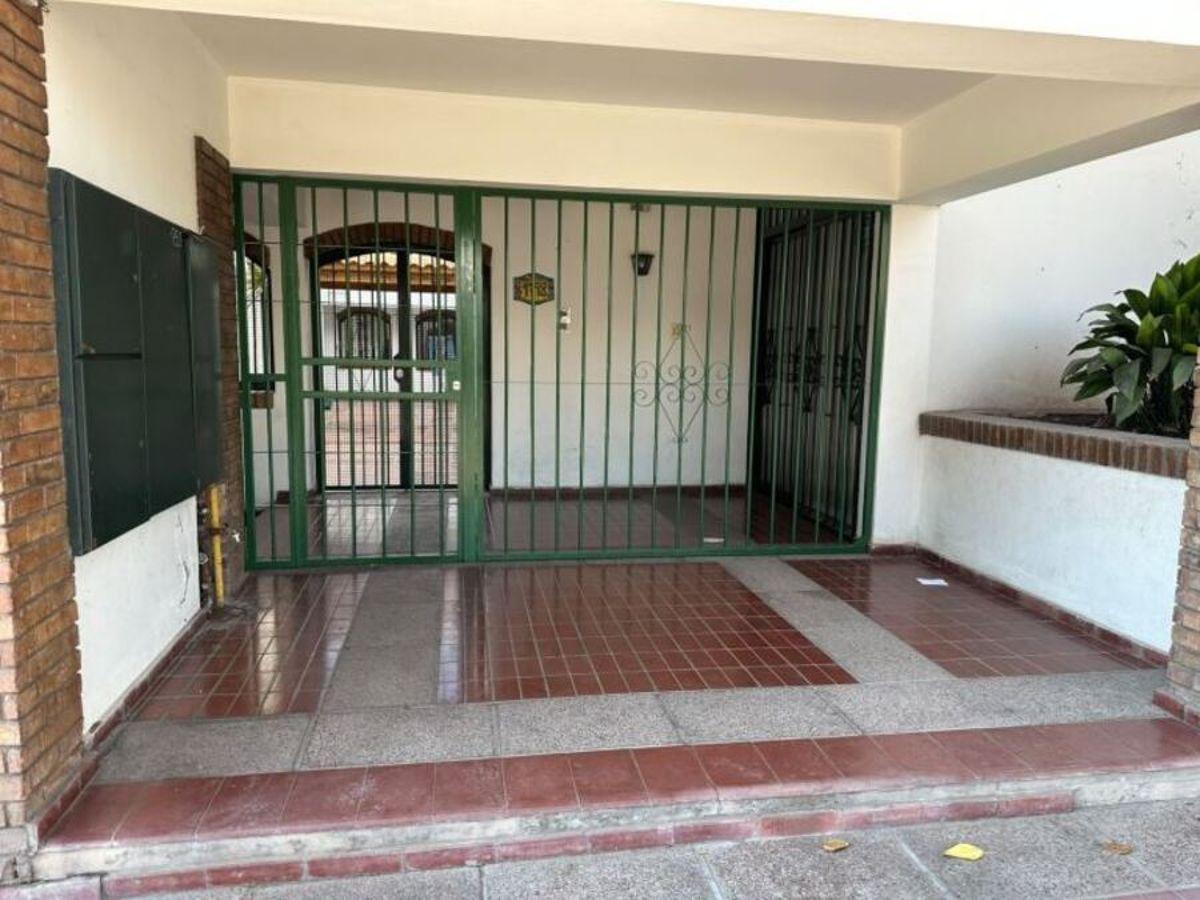 Foto de BOURGUET & OROZCO PROPIEDADES VENDE HERMOSO DEPARTAMENTO FRONTAL EN, imagen 1