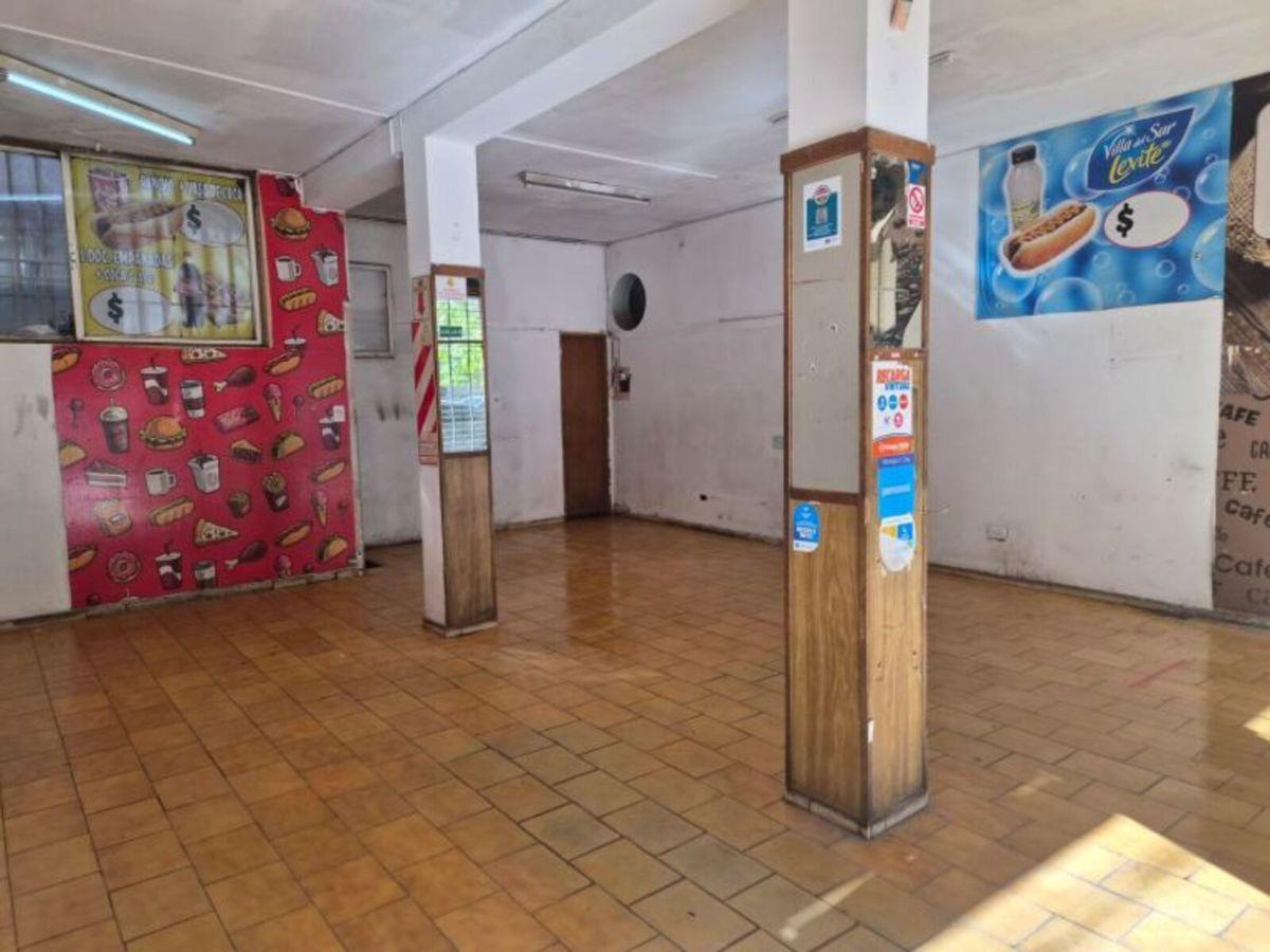 Foto de BOURGUET & OROZCO PROPIEDADES VENDE LOCAL COMERCIAL EN PLENO CENTRO DE, imagen 2