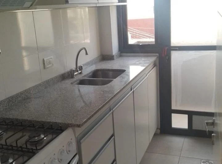 DEPARTAMENTO EN ALQUILER VILLANUEVA 5