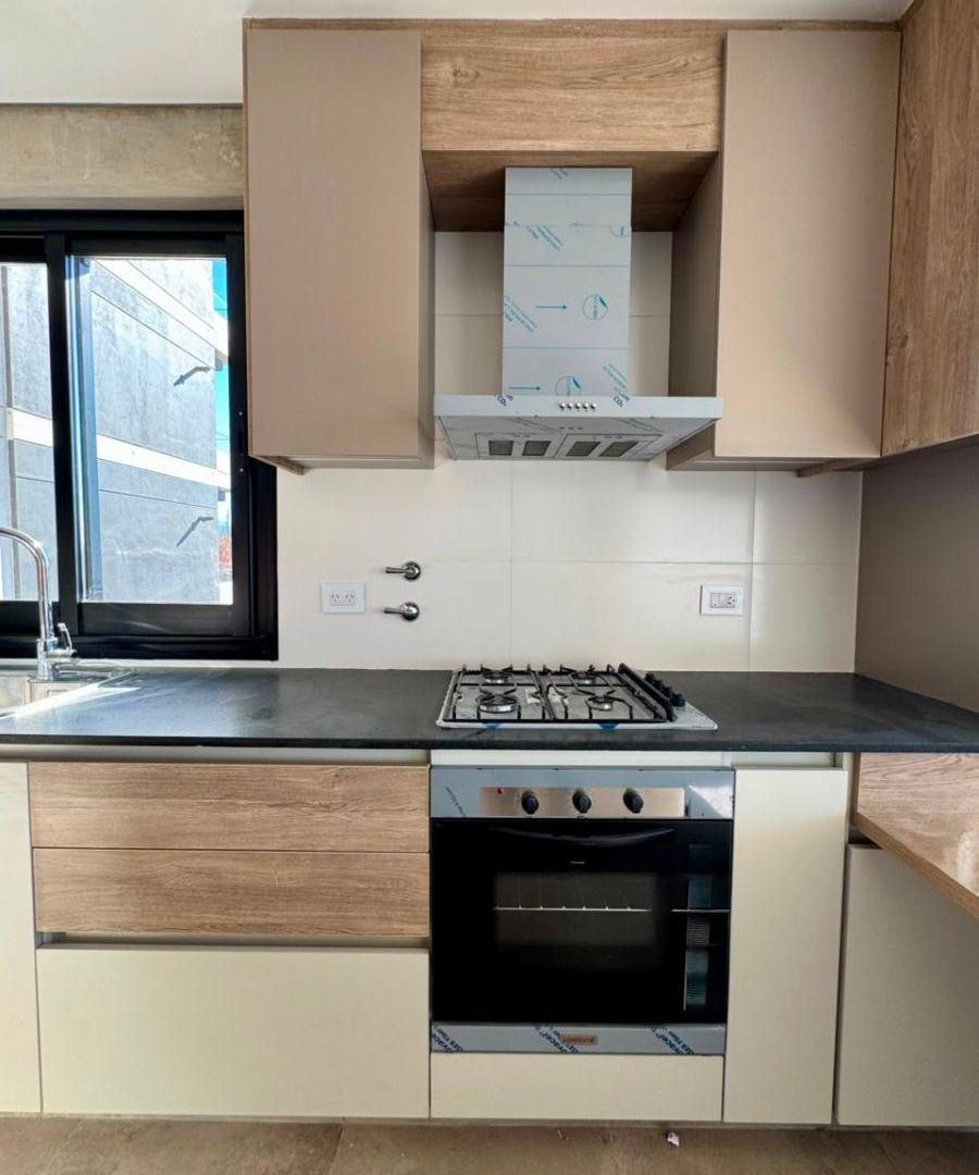 Foto de Departamento Categoría en Alquiler Quinta Sección- Adyacente Parque, imagen 4