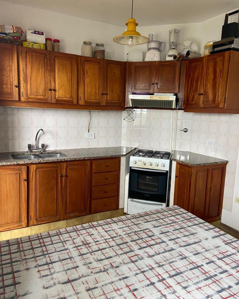 Departamento de 2 Dorm. con Cochera y Baulera, Calle 5 E/43 y 44, La Plata 5