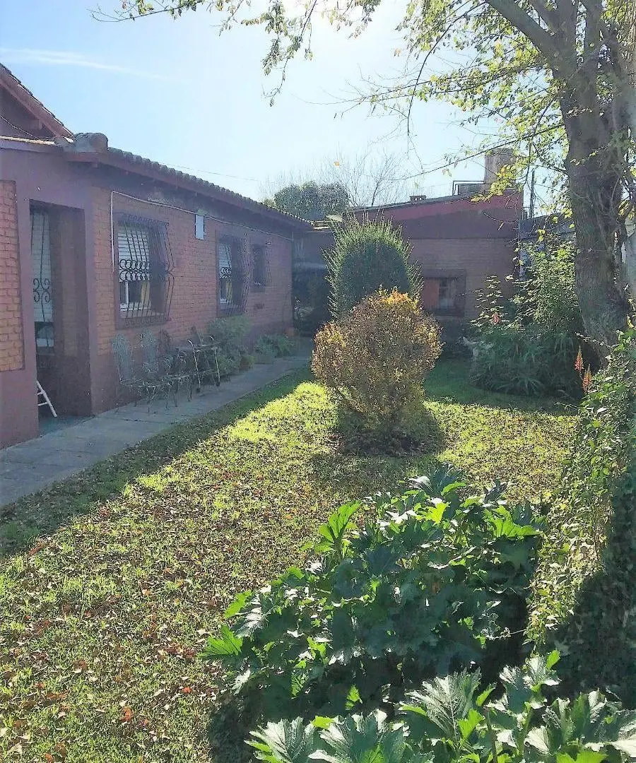 Casa en Camino Gral. Belgrano entre 510 y 511, Gonnet, La Plata. 5