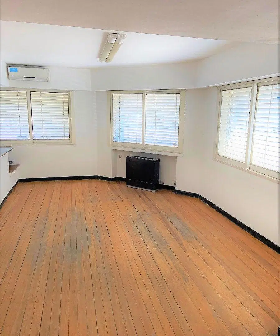 ALQUILER COMERCIAL Casa de 3 dormitorios en calle 12 esquina 41, La Plata 3