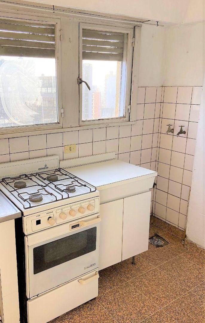 Foto de ALQUILER Departamento de 2 Dormitorios en calle 10 entre Diagonal 74 y, imagen 5