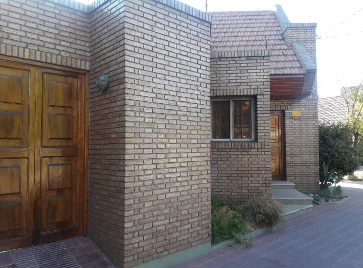 Dorrego, Guaymallén  1