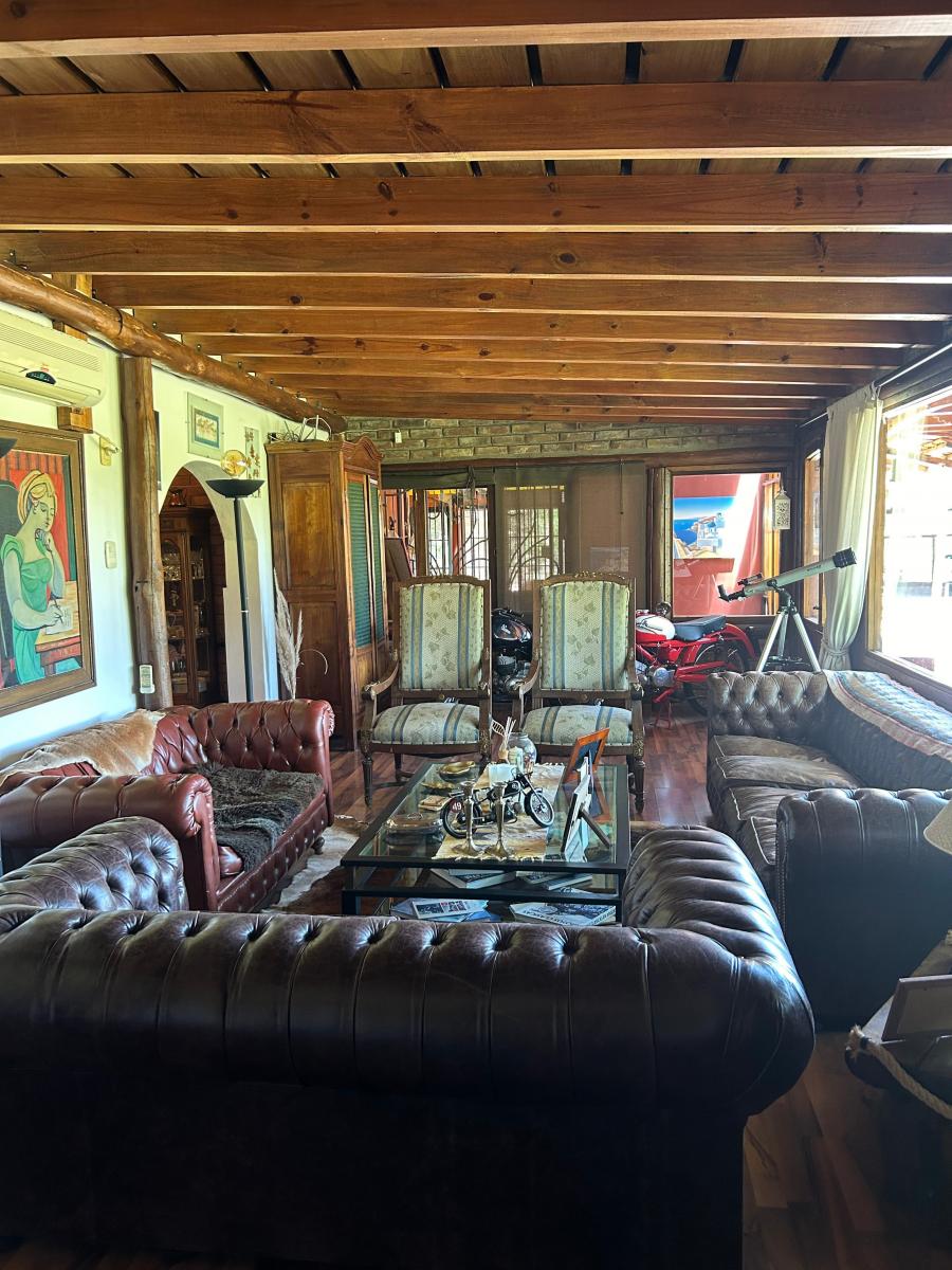 Villa Amalia: Ideal Desarrolladores Inmobiliarios - Rivadavia, Mendoza. 5