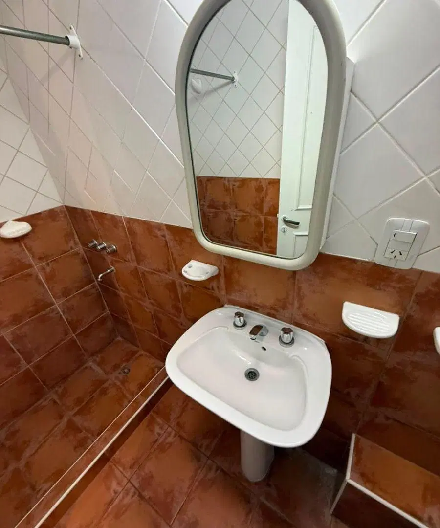 LANDART INMOBILIARIA ALQUILA DEPARTAMENTO CAPITAL 5