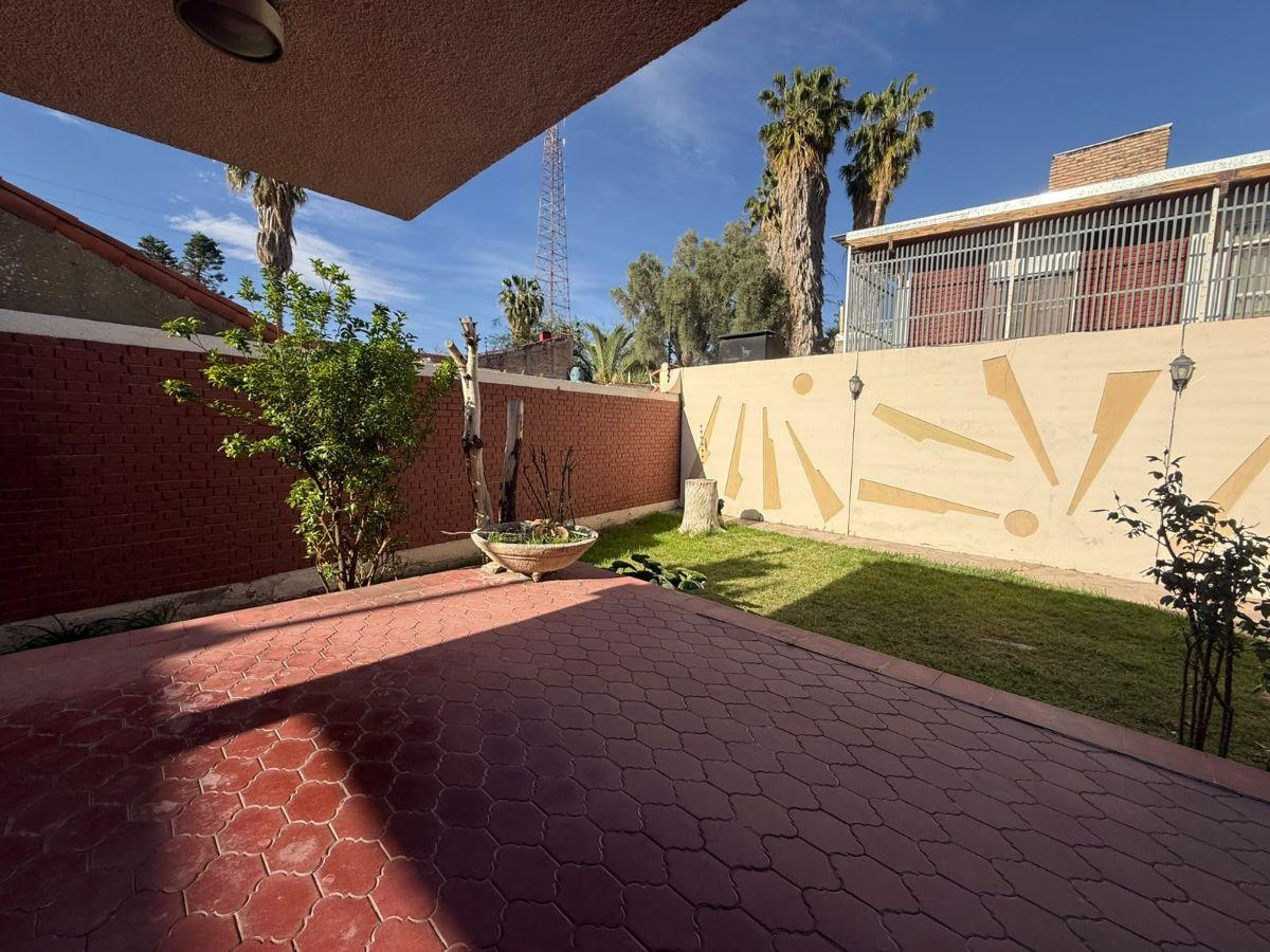 Foto de LANDART VENDE IMPECABLE PROPIEDAD AV ESPAÑA | Cuarta seccion Oeste |, imagen 1
