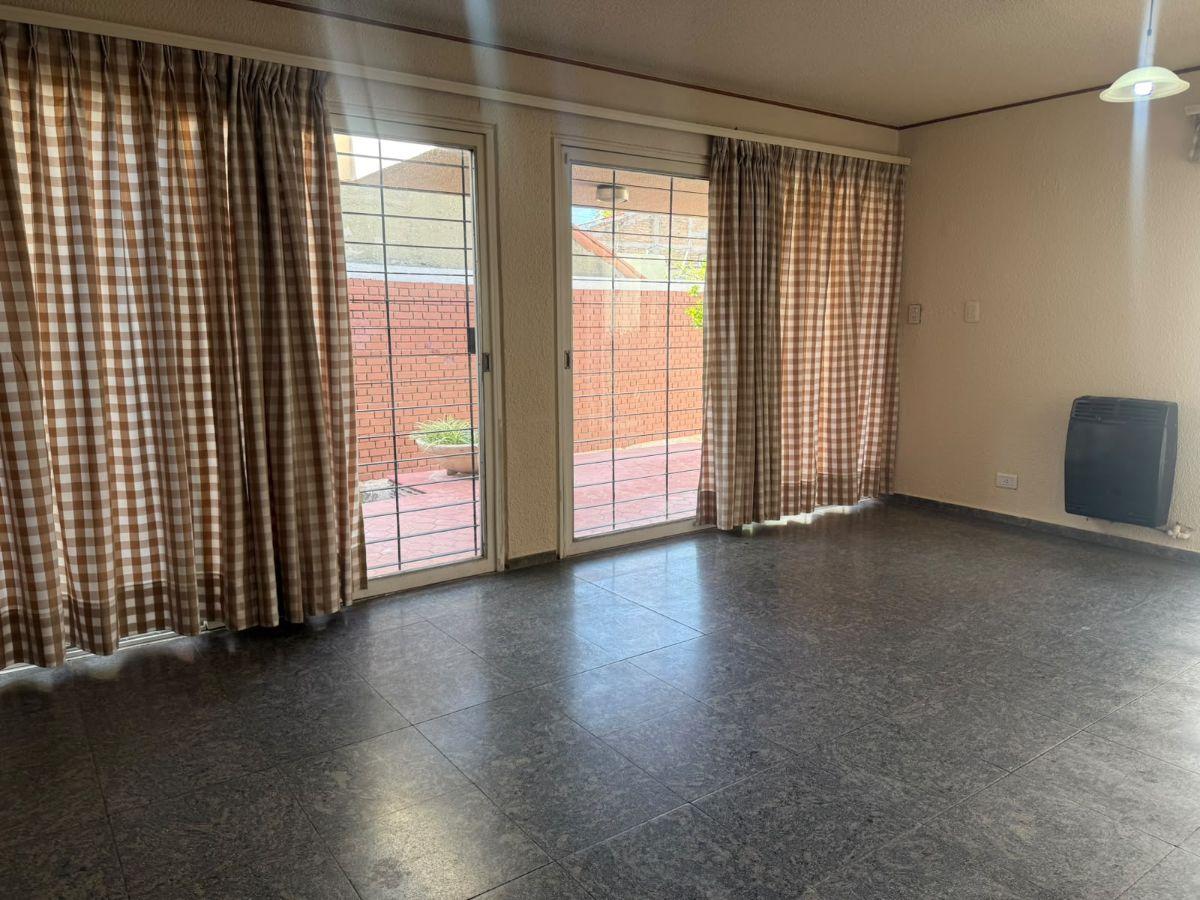 Foto de LANDART VENDE IMPECABLE PROPIEDAD AV ESPAÑA | Cuarta seccion Oeste |, imagen 3