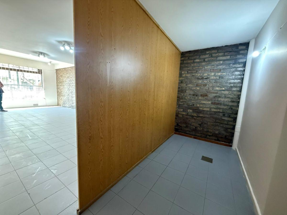 Foto de LANDART ALQUILA LOCAL COMERCIAL MAIPU! Pescara mts Sarmiento, imagen 5