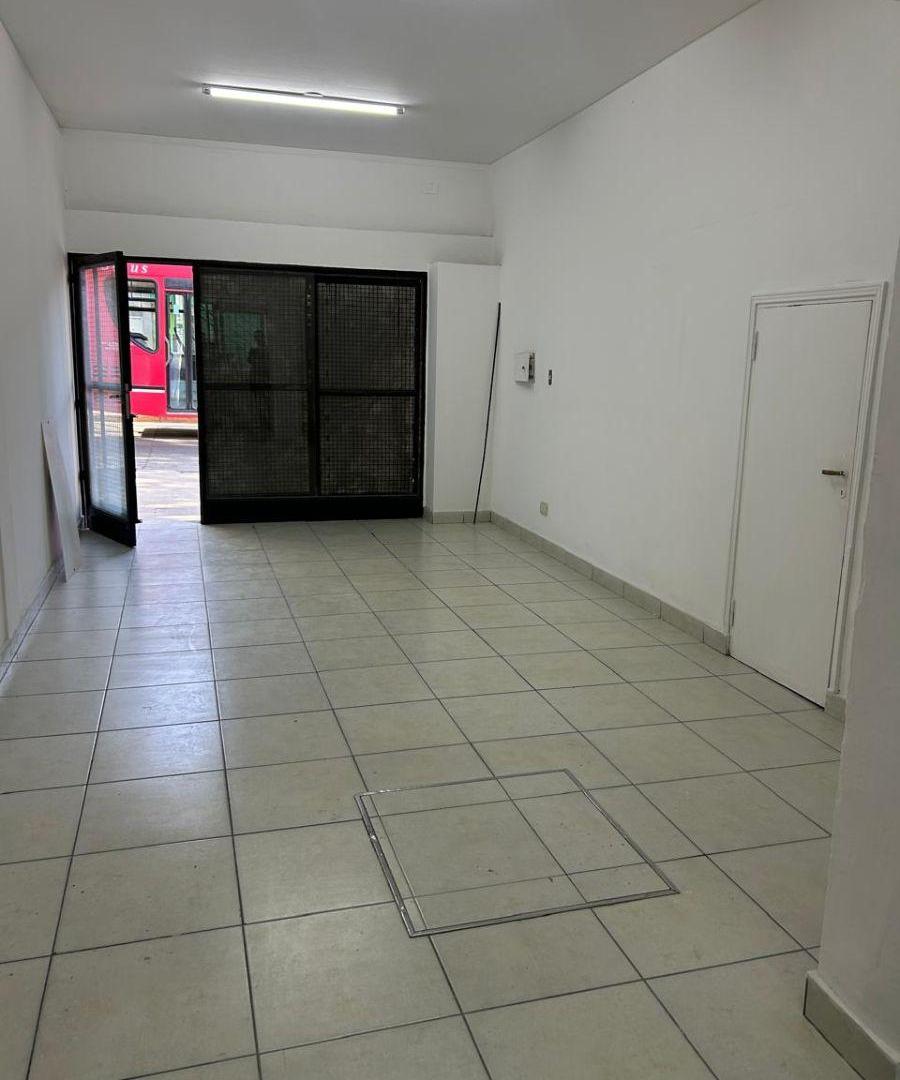Foto de ALQUILAMOS LOCAL COMERCIAL, imagen 4