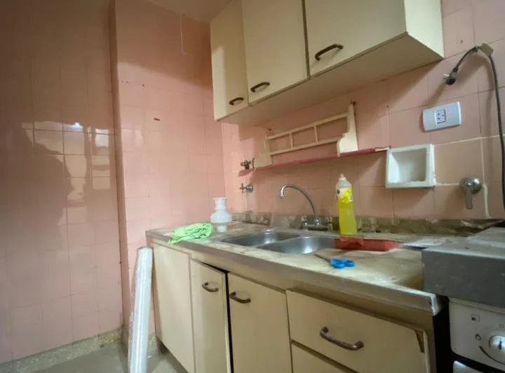 Foto de 2 ambientes interno con Patio a REFACCIONAR, imagen 2
